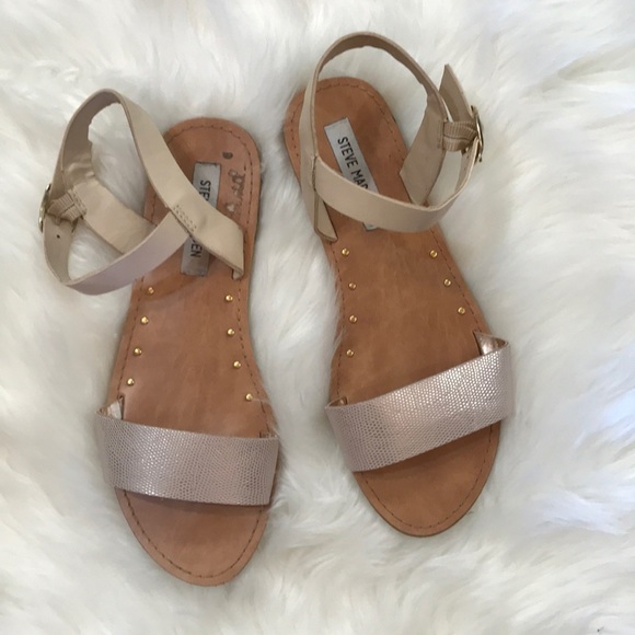 Steve Madden Shoes - Steve Madden Starlyt sandals